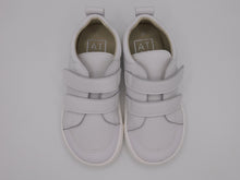 Cargar imagen en el visor de la galería, ZAPATILLA RESPETUOSA BLANCA