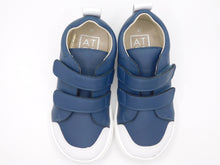 Cargar imagen en el visor de la galería, ZAPATILLA RESPETUOSA AZUL MARINO