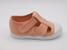 Cargar imagen en el visor de la galería, SANDALIAS CON PUNTERA DE GOMA SALMÓN
