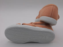 Cargar imagen en el visor de la galería, SANDALIAS CON PUNTERA DE GOMA SALMÓN