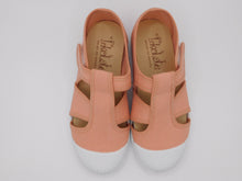 Cargar imagen en el visor de la galería, SANDALIAS CON PUNTERA DE GOMA SALMÓN