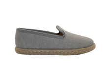 Cargar imagen en el visor de la galería, ALPARGATA SLIPPER LINO GRIS